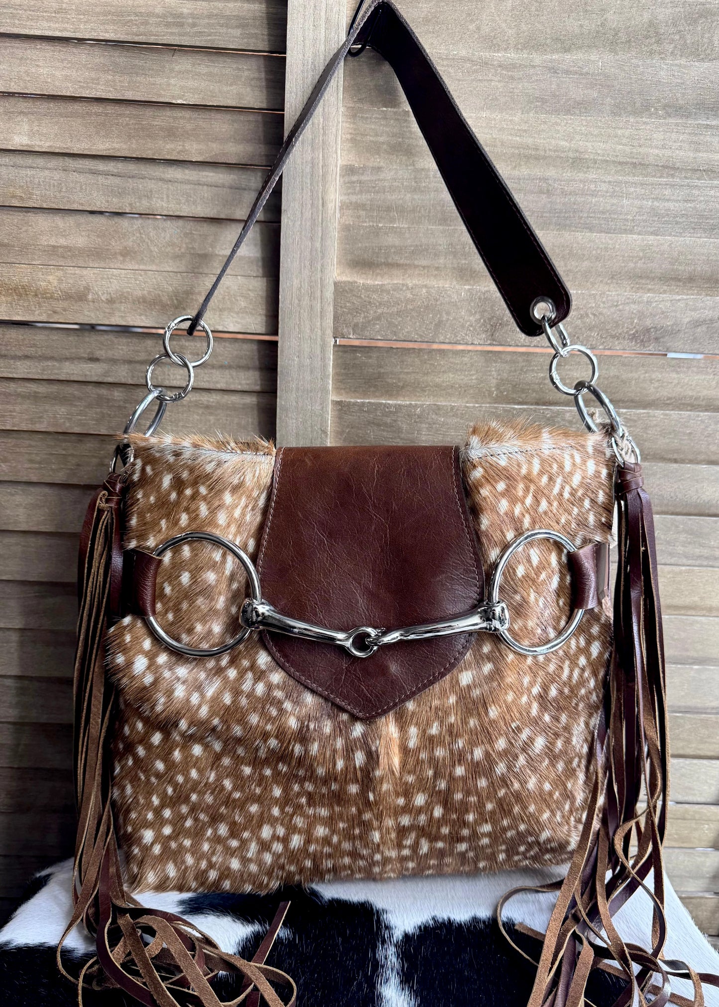 Snaffle Bit Axis Deer Shoulder Bag