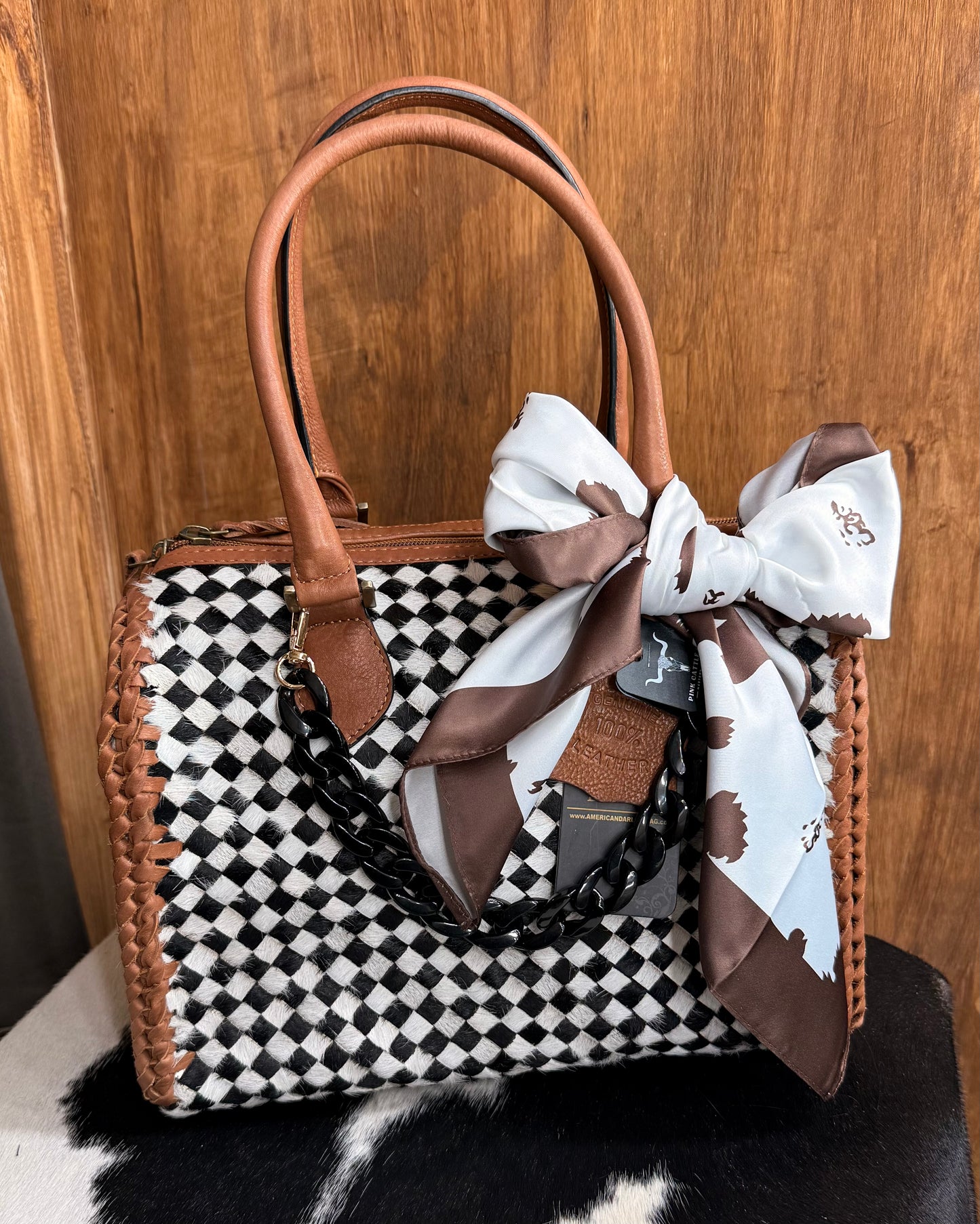AD Checkered Cowgirl Speedy