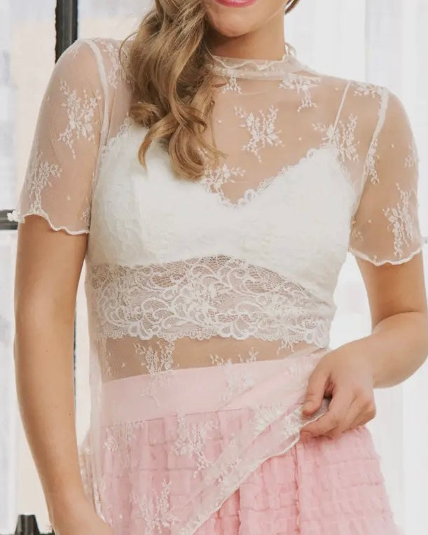 Lace Short Sleeve *Cream
