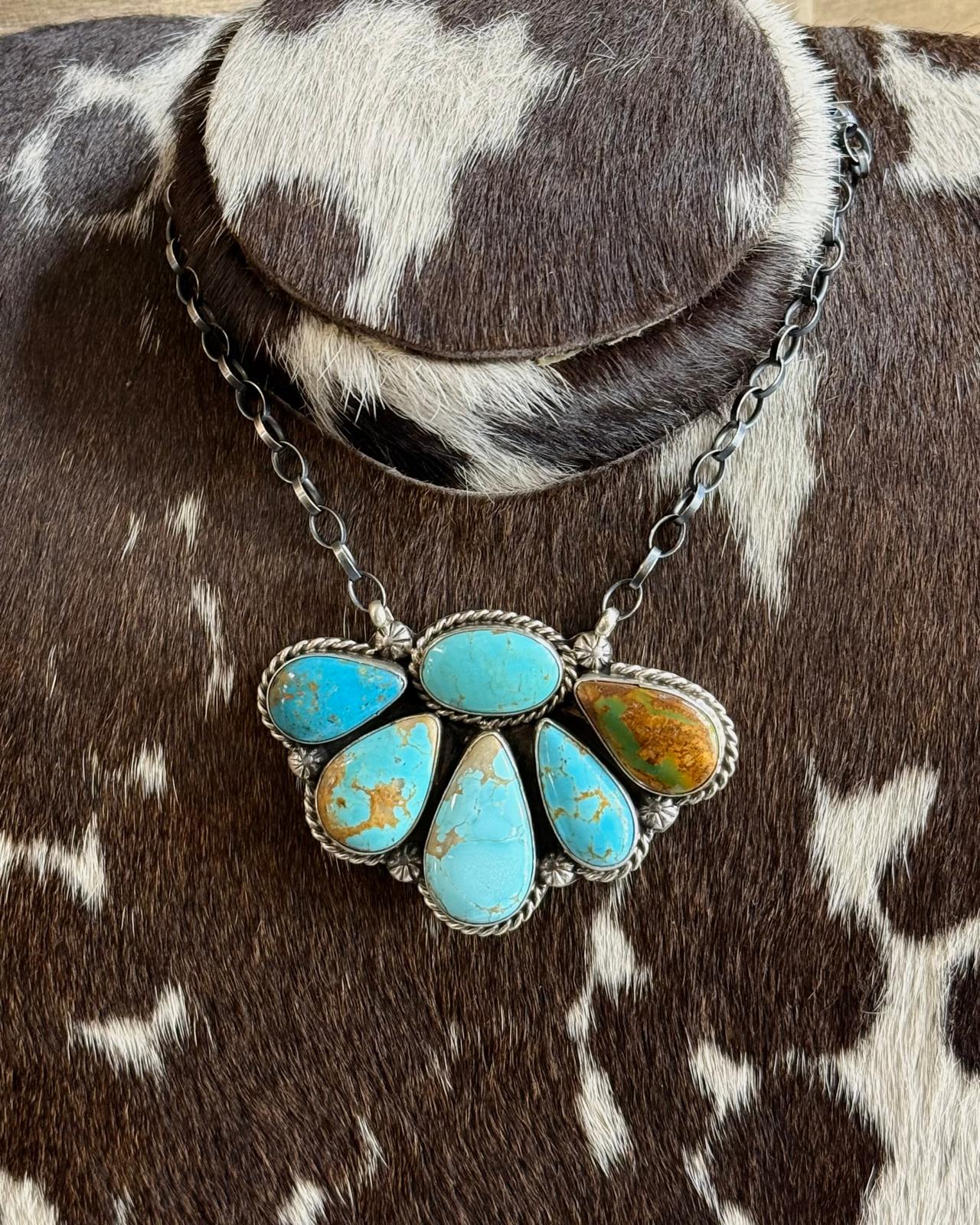 17” Chunky Half Cluster Necklace *Native