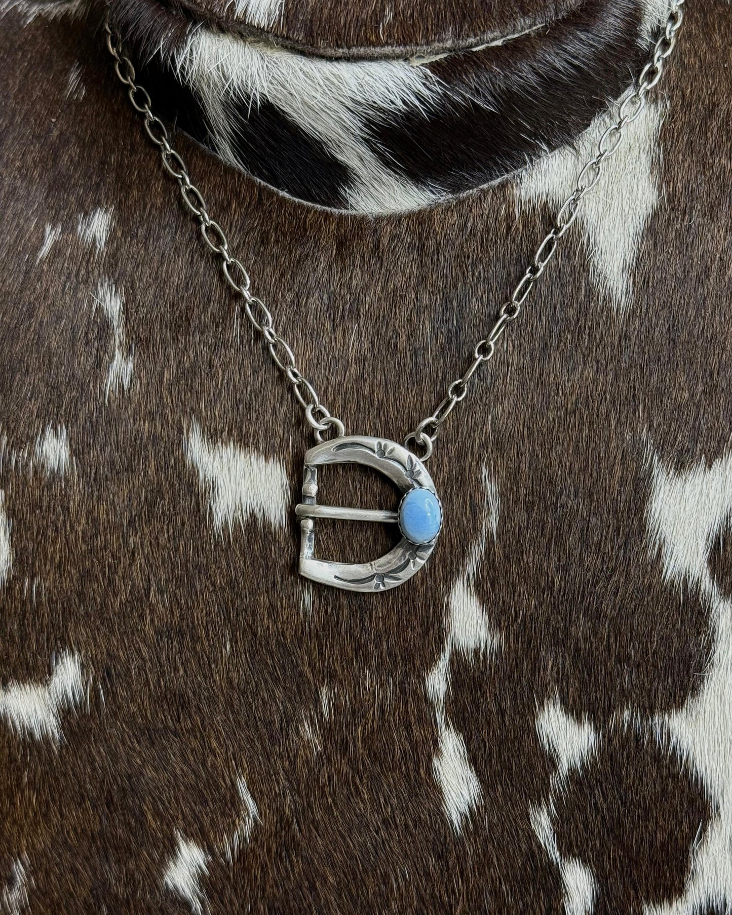 20" Golden Hills Stone Buckle Necklace *Native