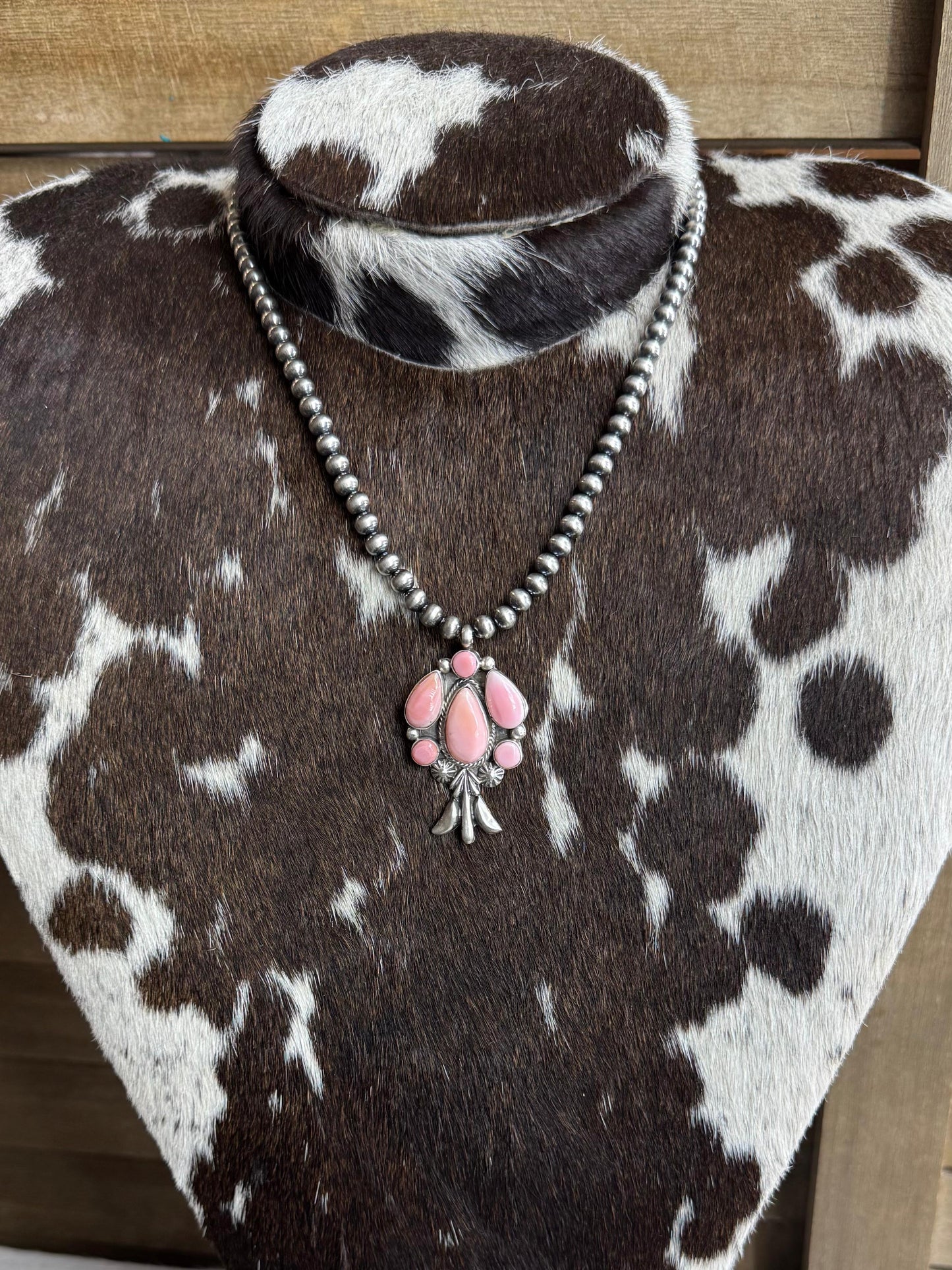 Pink Conch Pearl Necklace *Native