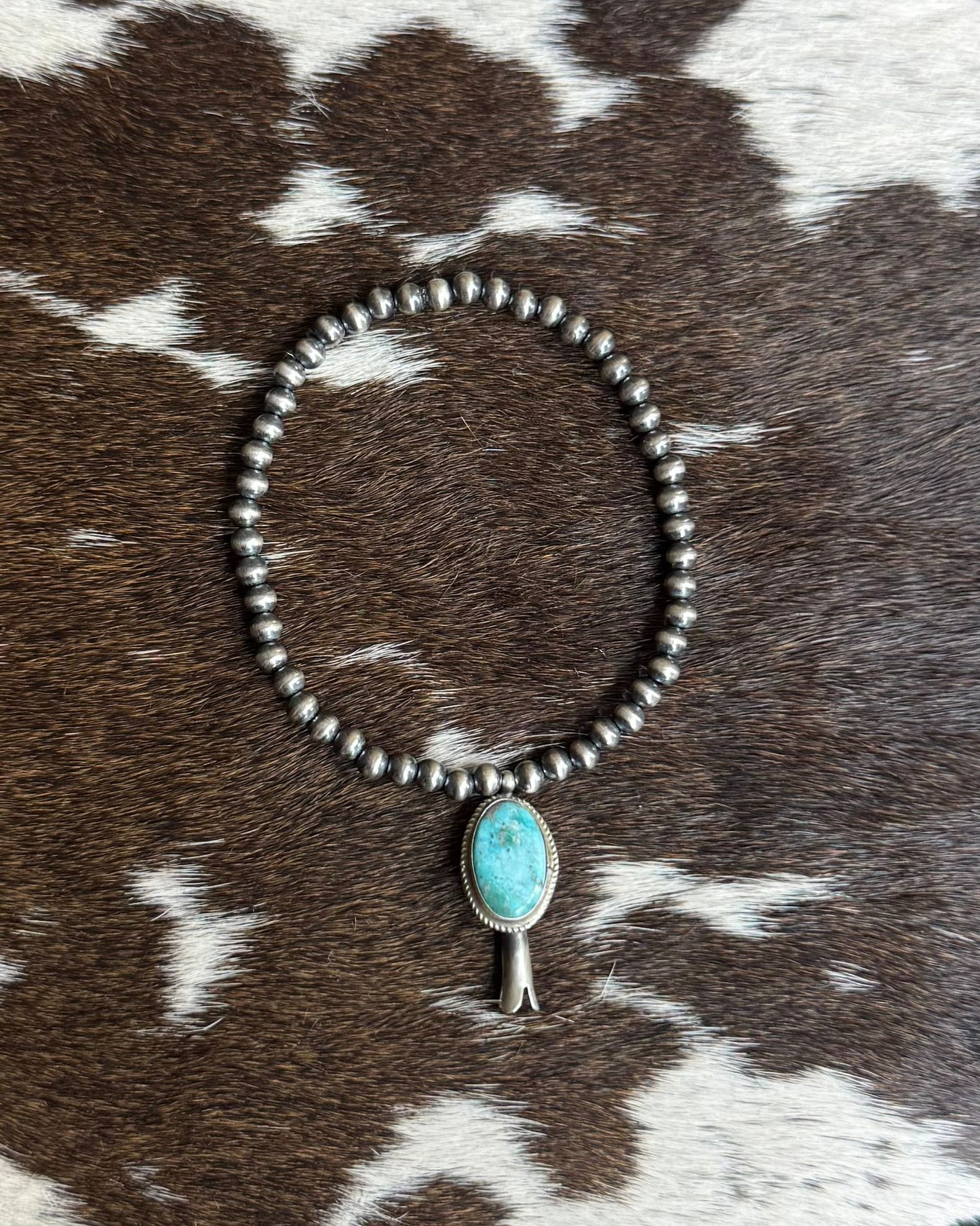 Flower Blossom Pearl Stretch Bracelet * Native