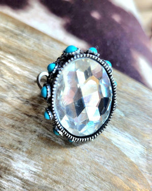 Large oval rhinestone ring