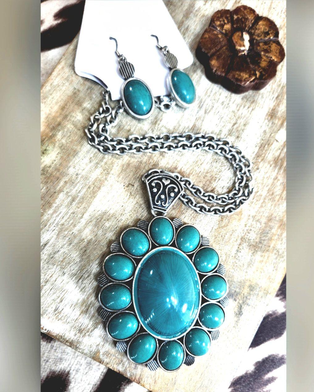 Turquoise Concho & Earrings Set