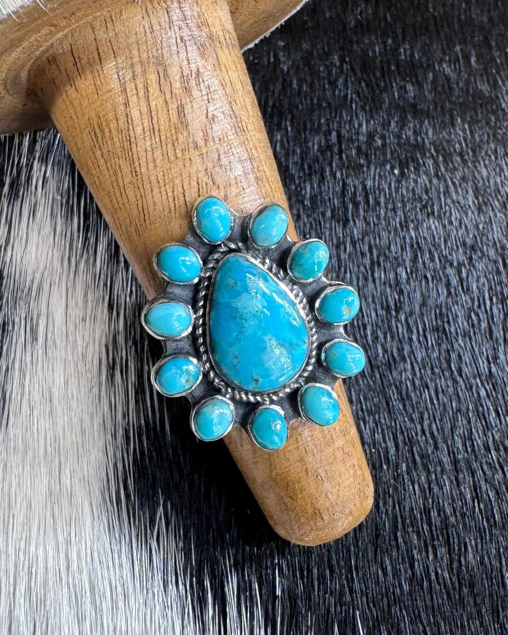 Kingman Teardrop Concho Ring