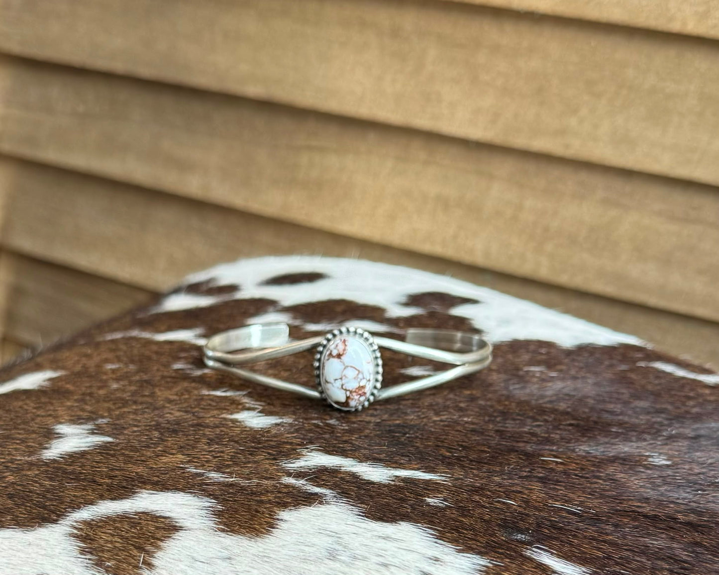 Single Stone Wild Horse Cuff *Native