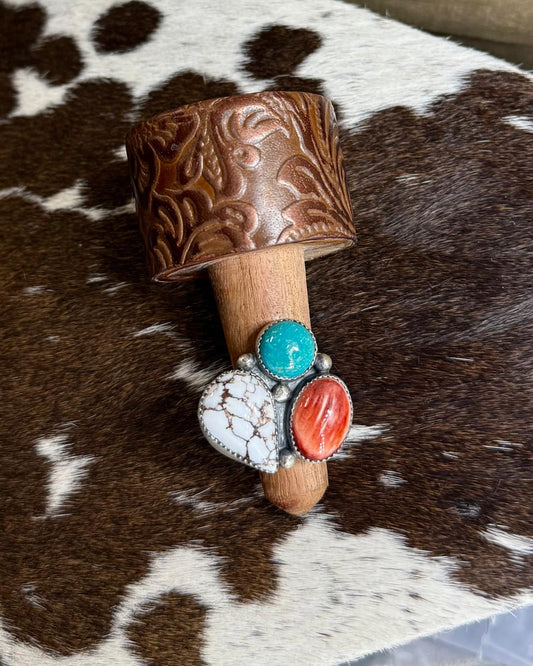 Multi Stone Tri Cluster Ring *Native