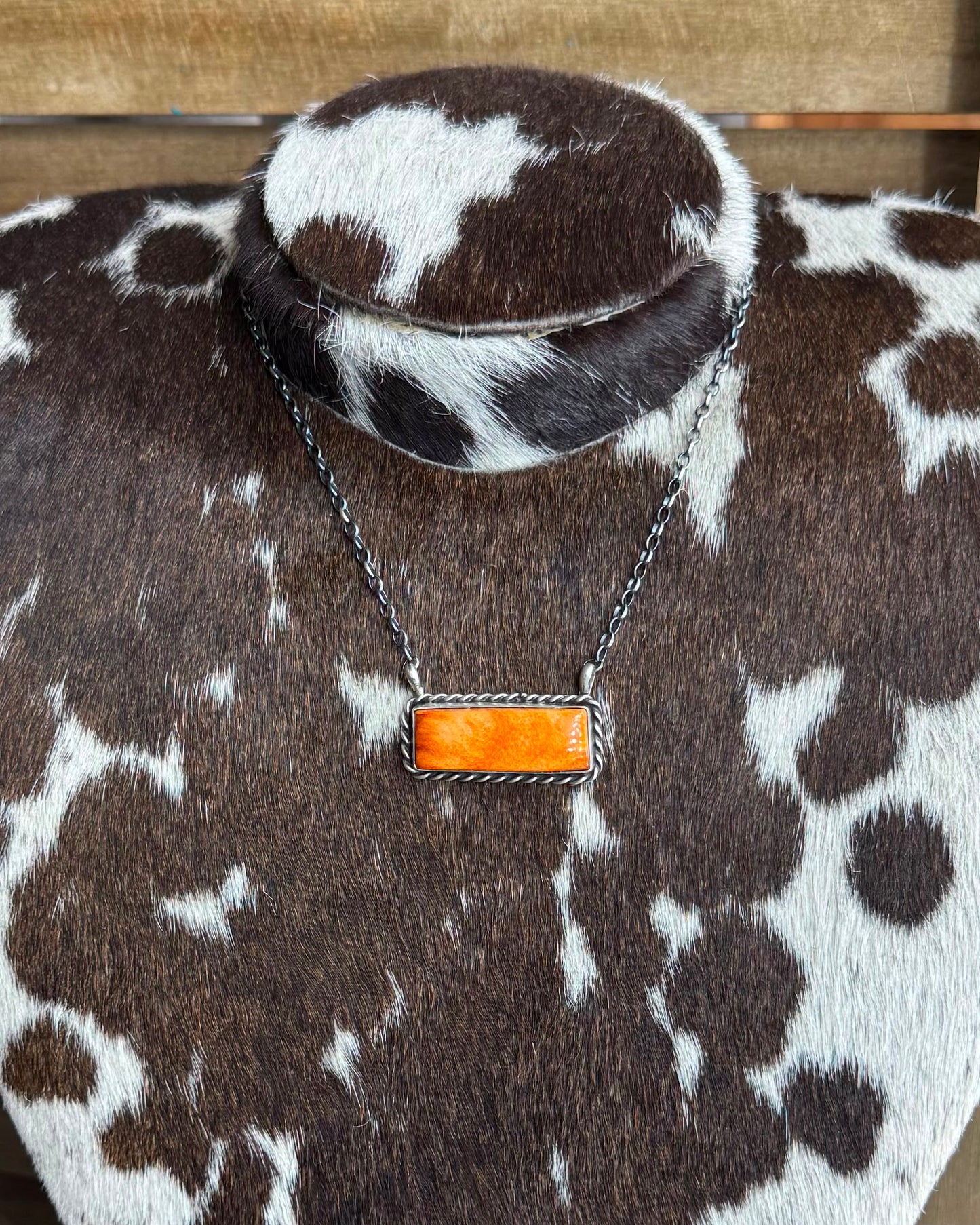 Orange Spiny Bar Necklace *Native