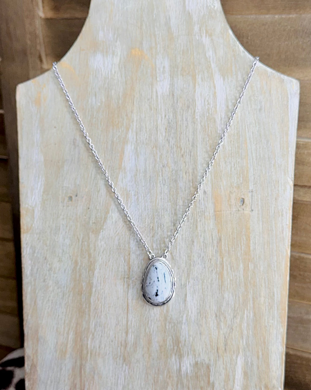 Spotted Stone Necklace