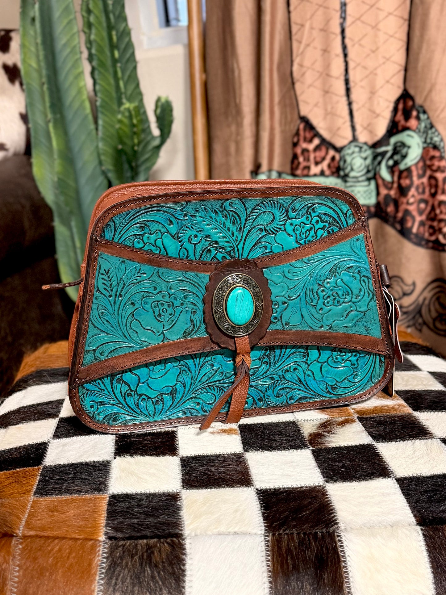 AD Turquoise Tooled w/Stone Crossbody