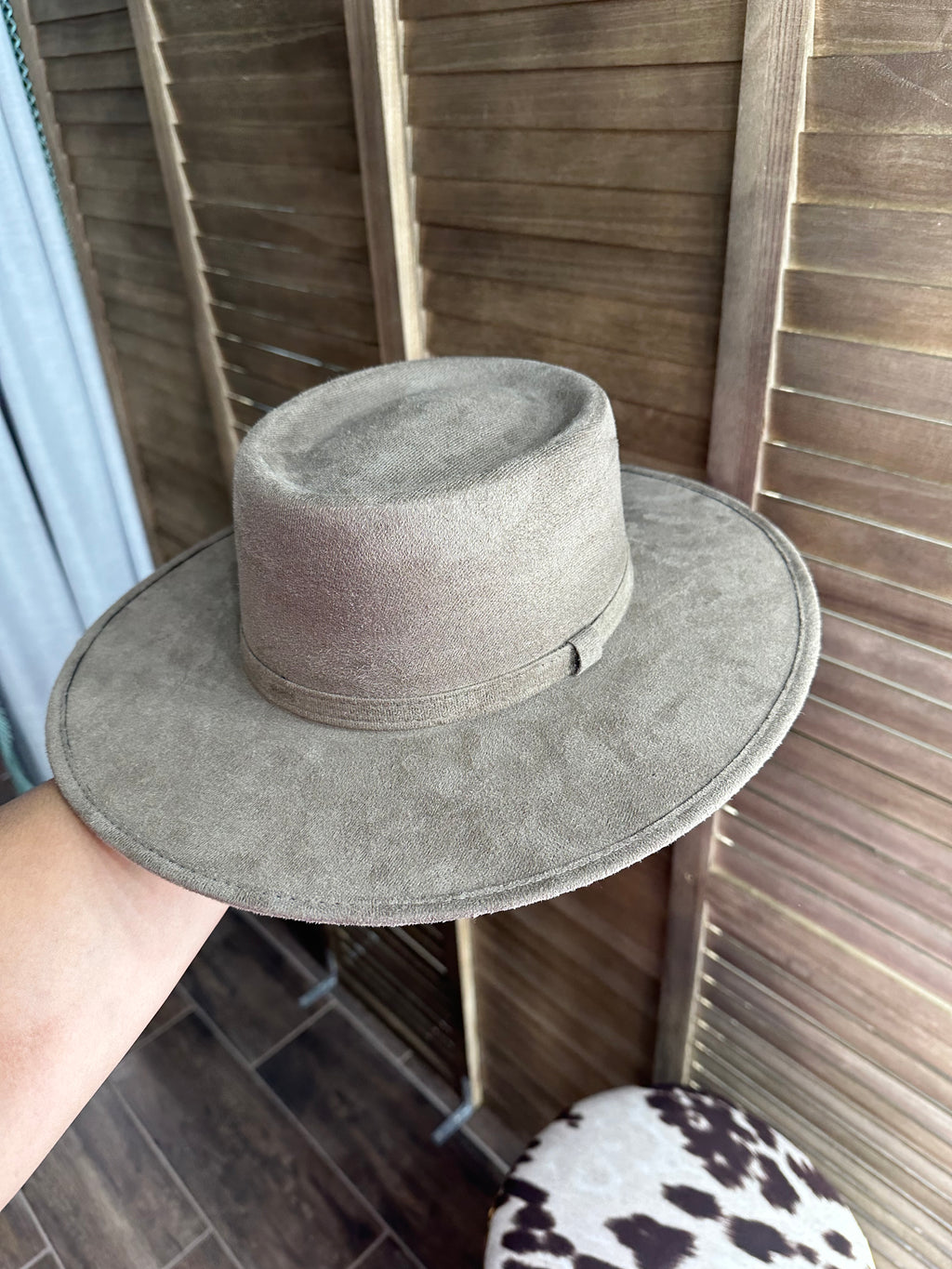 Pebbled Western Hat