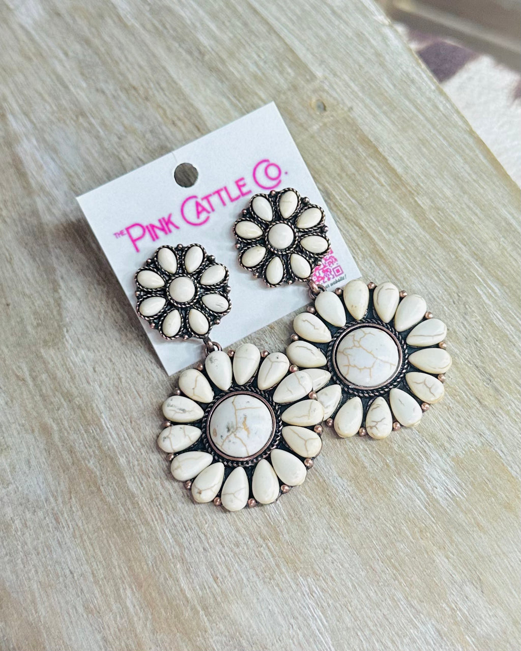 Round White Stone Earring