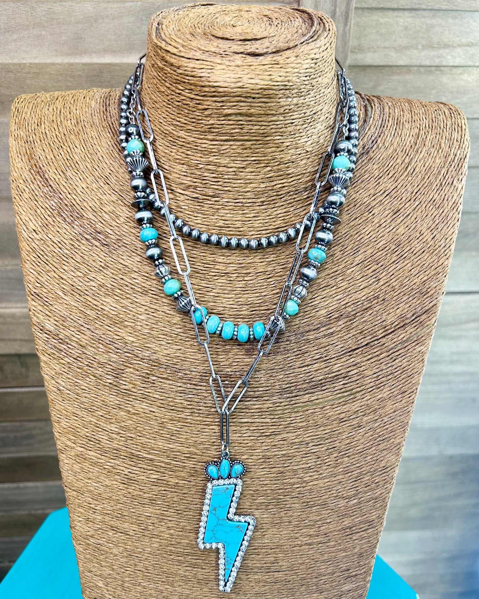 Layered Navajo Pearl and Bolt Necklace