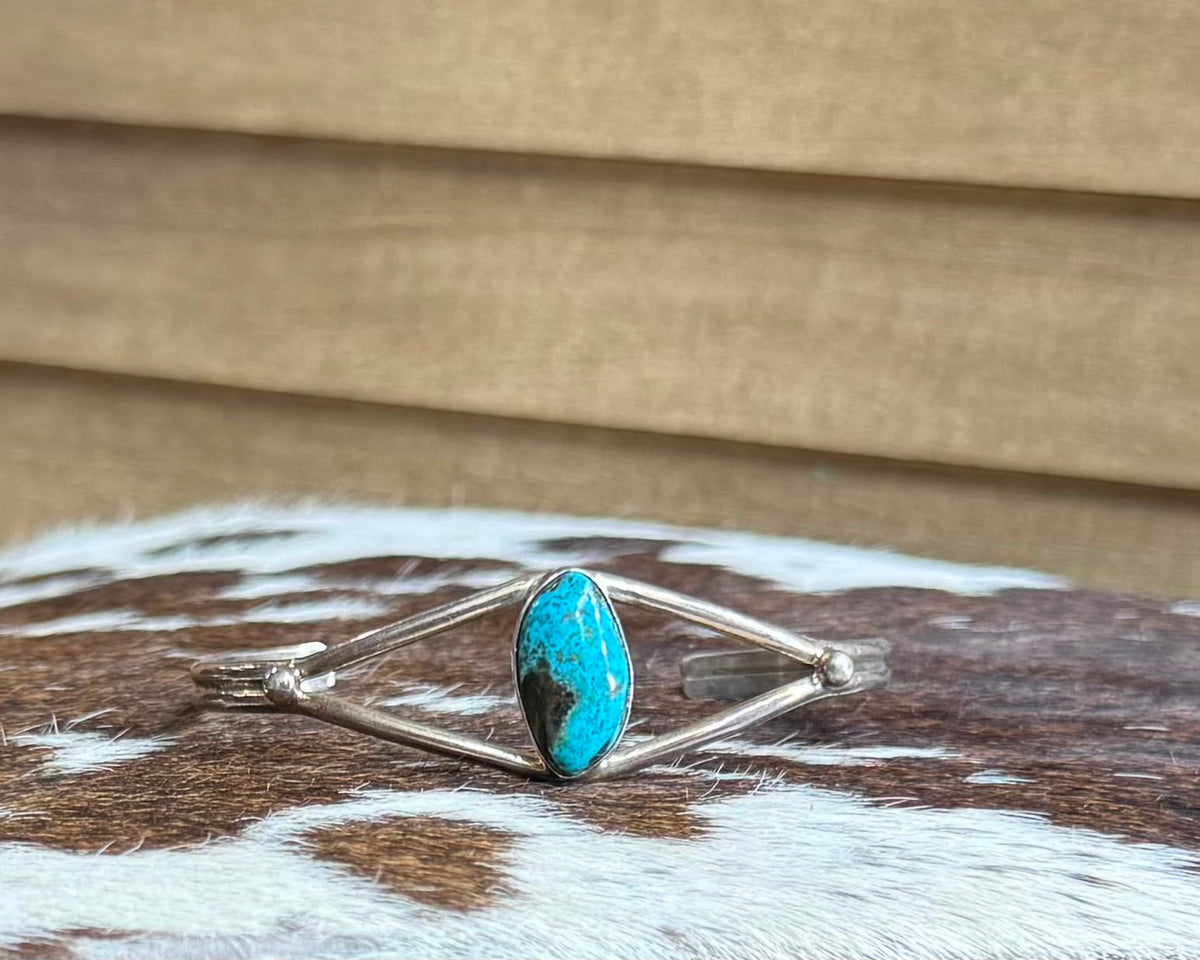 Kingman Single Stone Cuff *Native