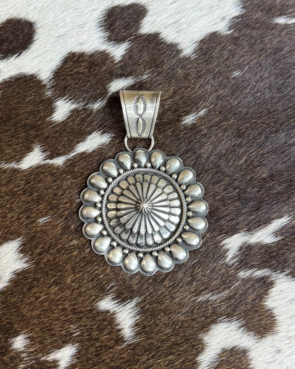 Round Silver Scalloped Pendant *Native (Copy)