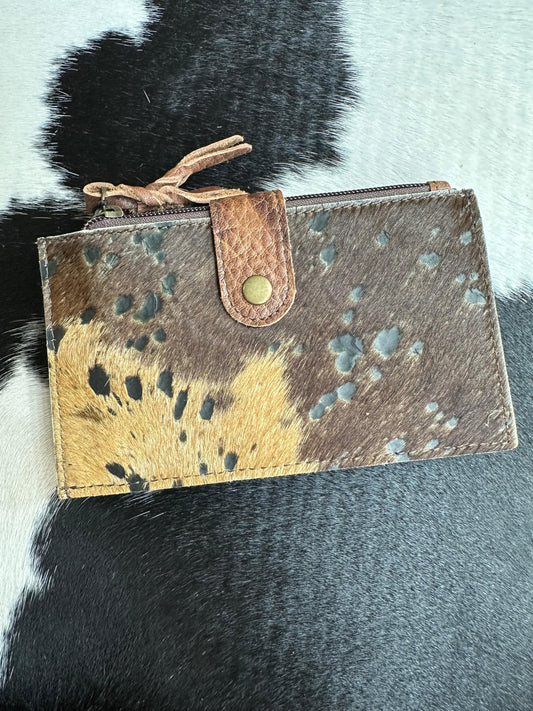 Cowhide AD Zipper Wallet