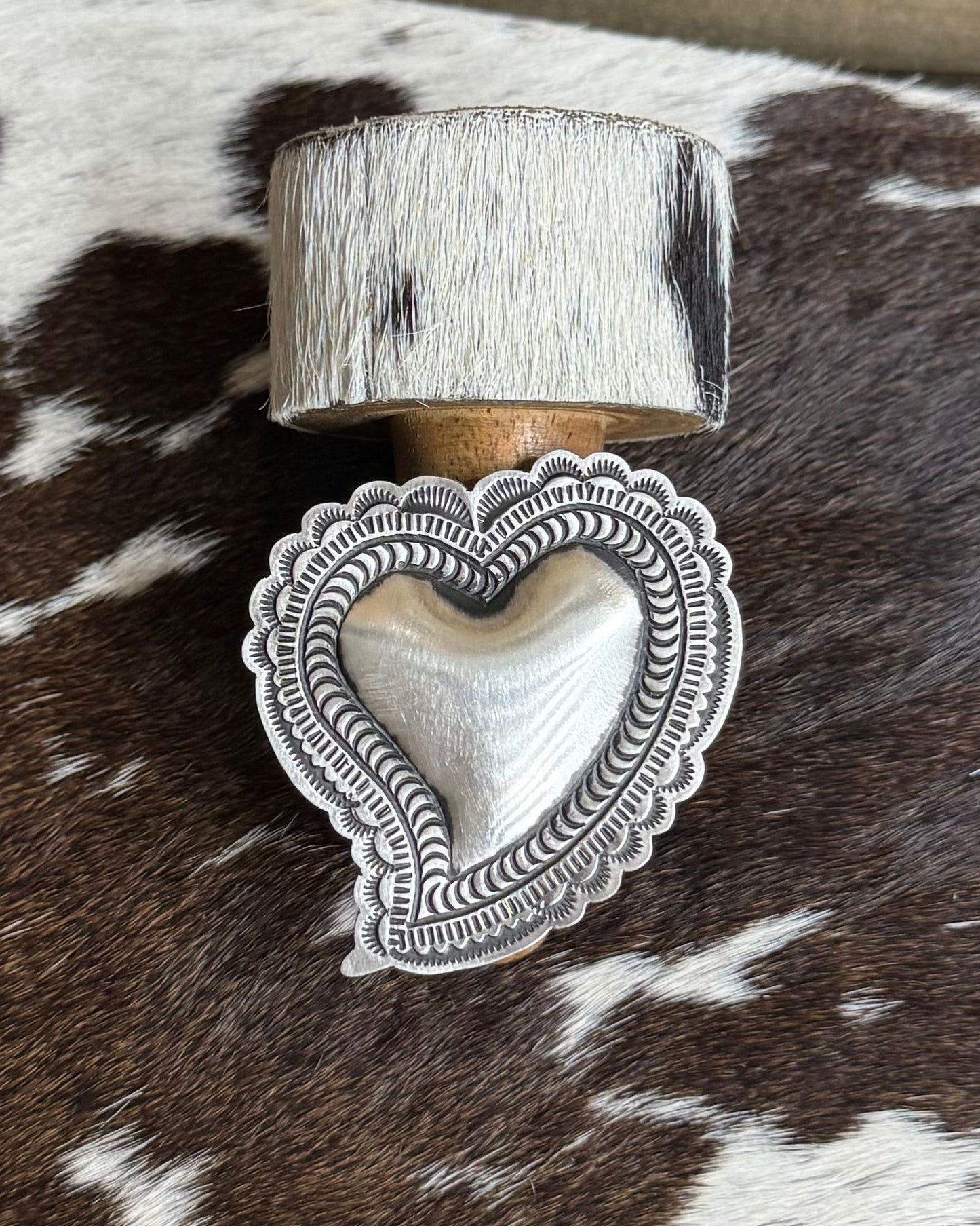 L. Tahe Adj Sterling Heart Ring *Native