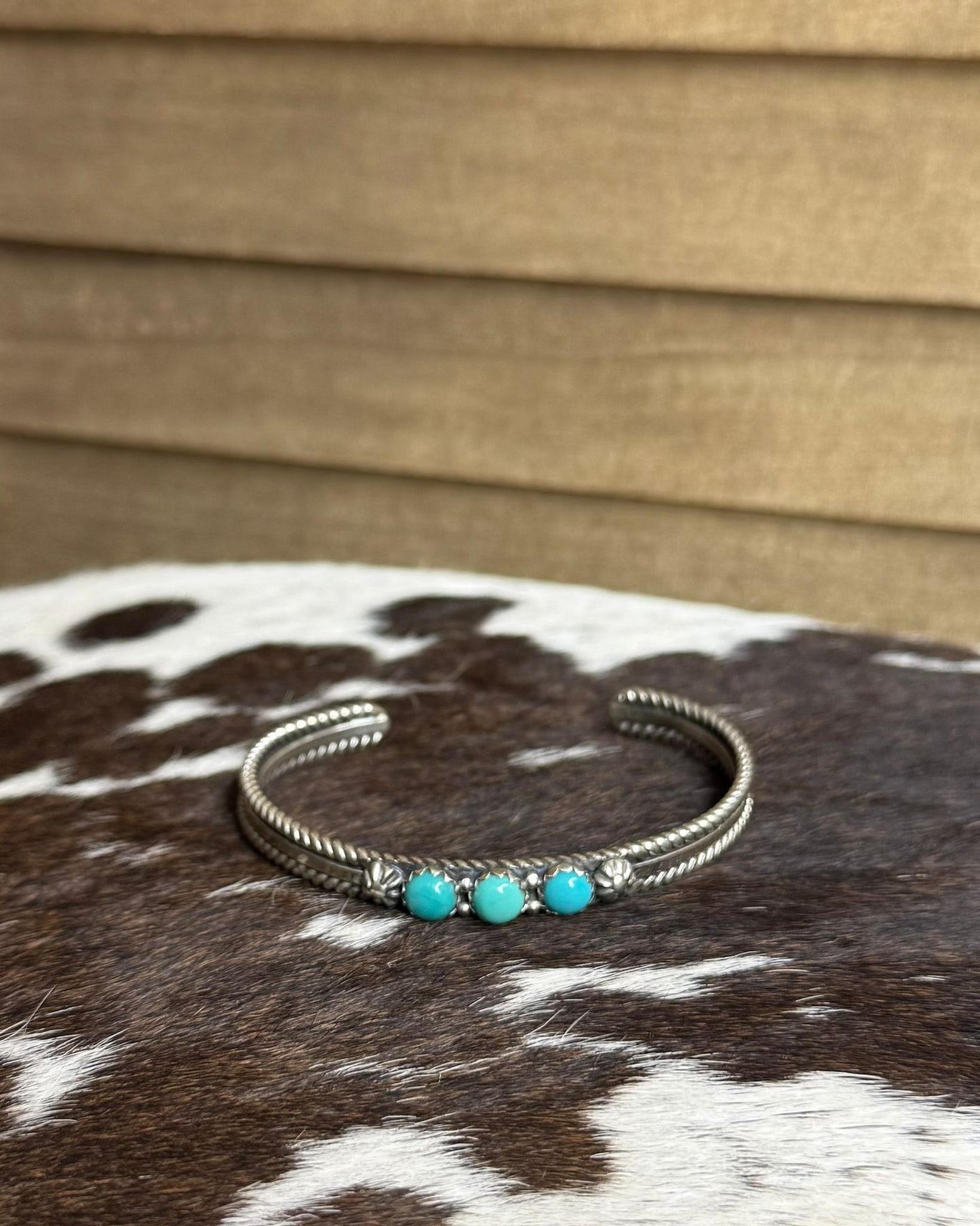 3 Stone Simple Cuff *Native