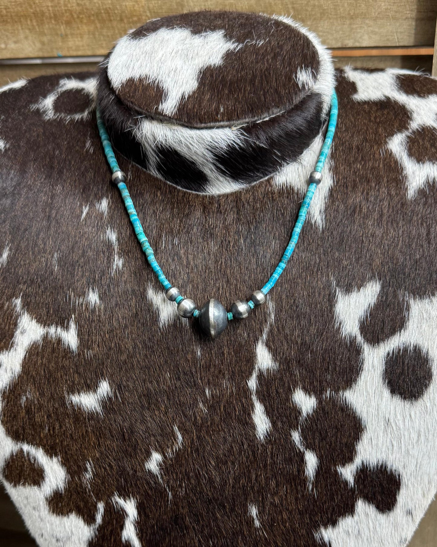 Turquoise & Saucer Handmade Pearl Necklace