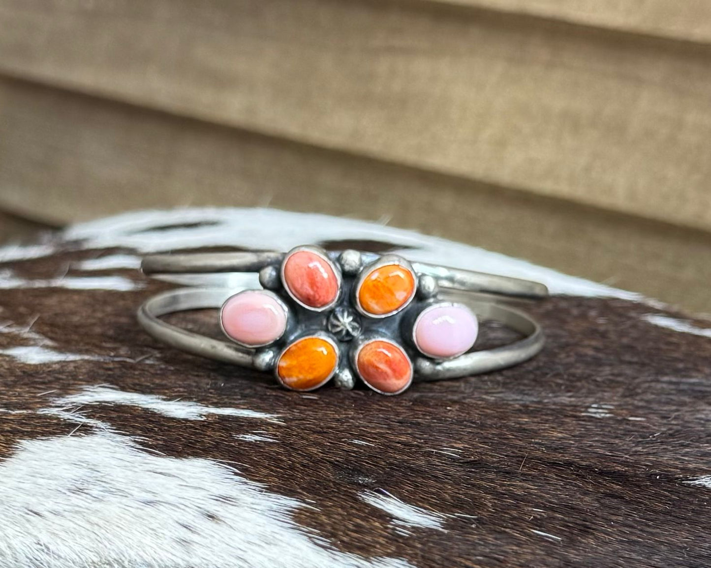 Pink Conch & Spiny Cuff *Native