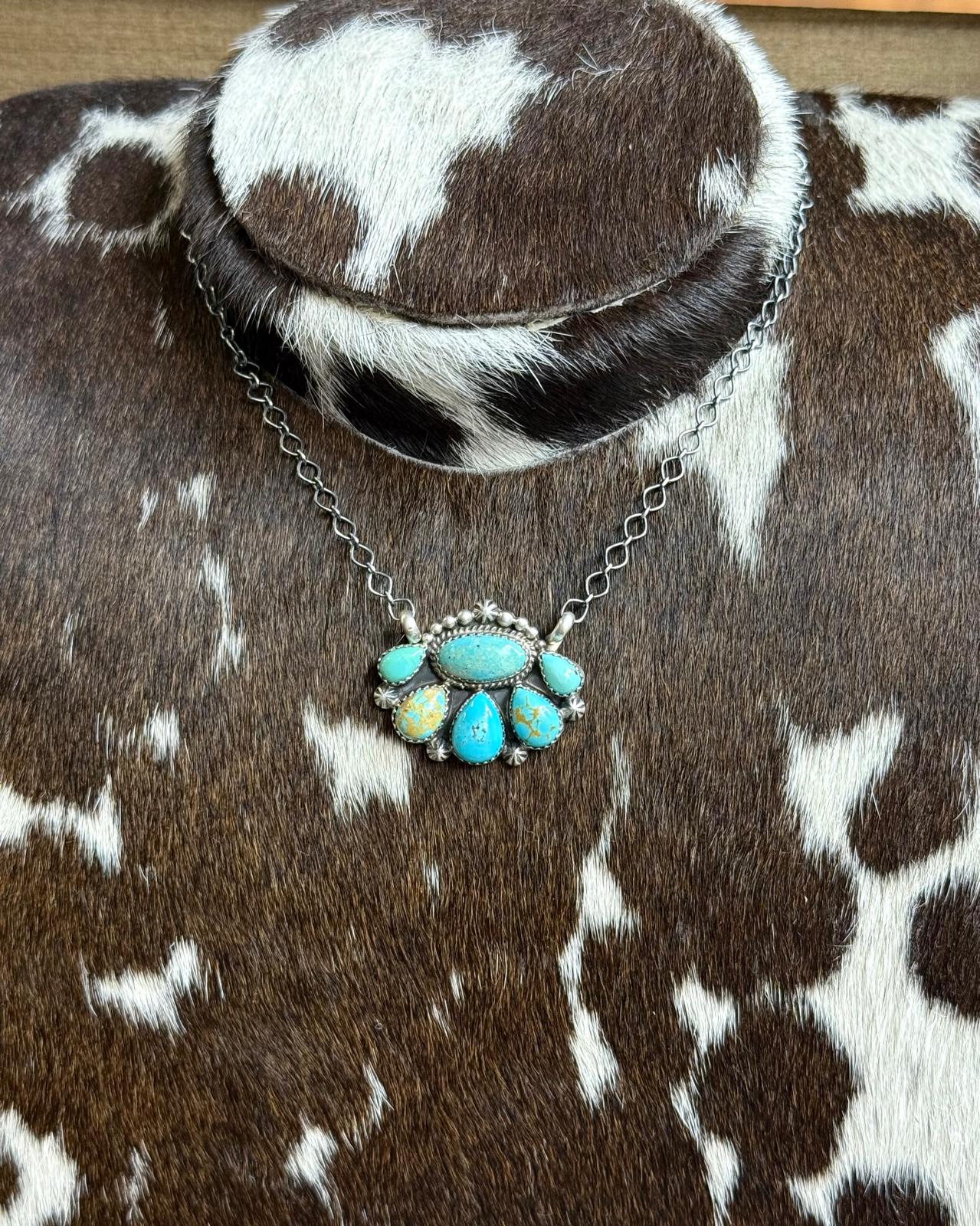 Green Turquoise Half Cluster Necklace*Native
