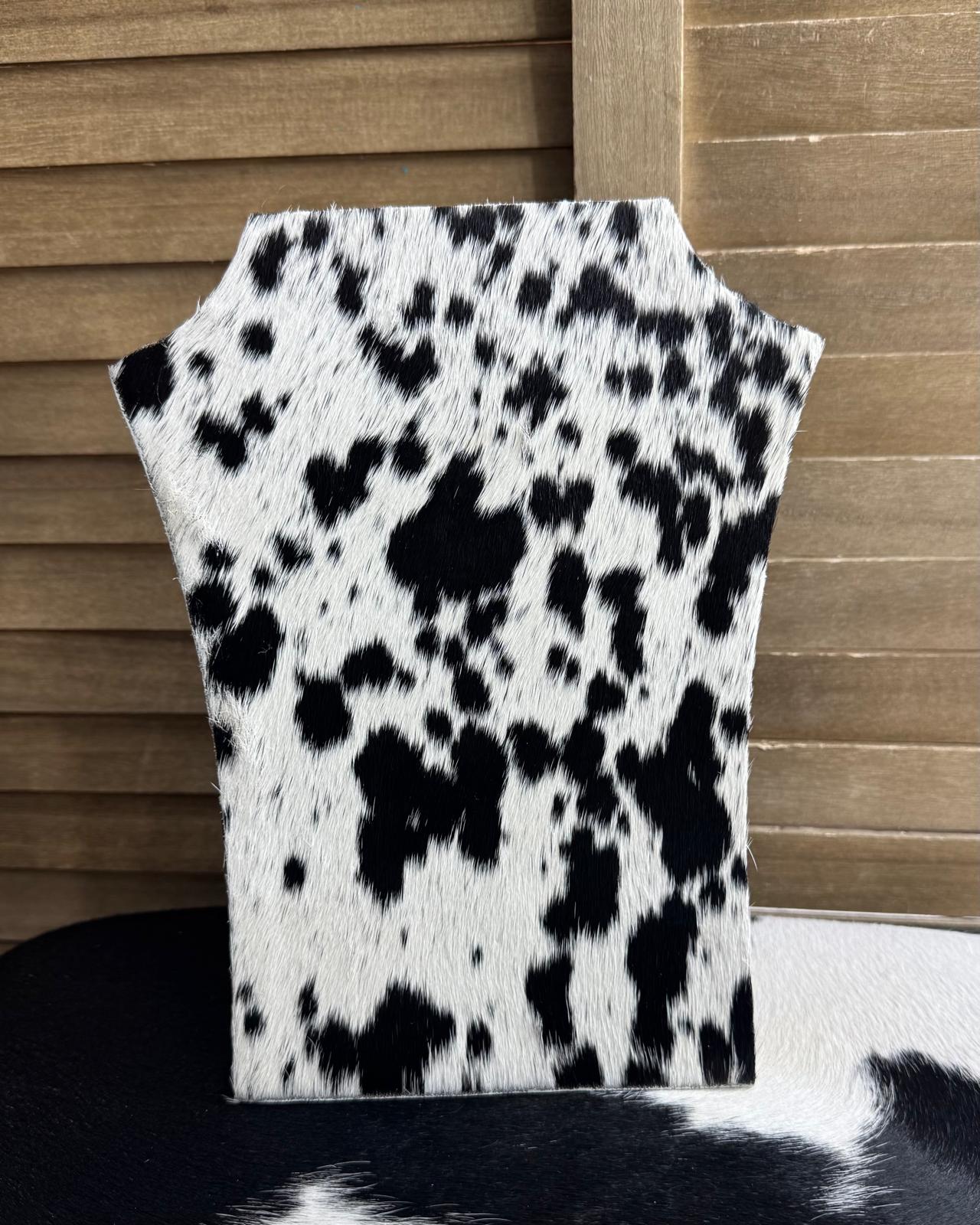 Black Spotted Cowprint Neck Stand