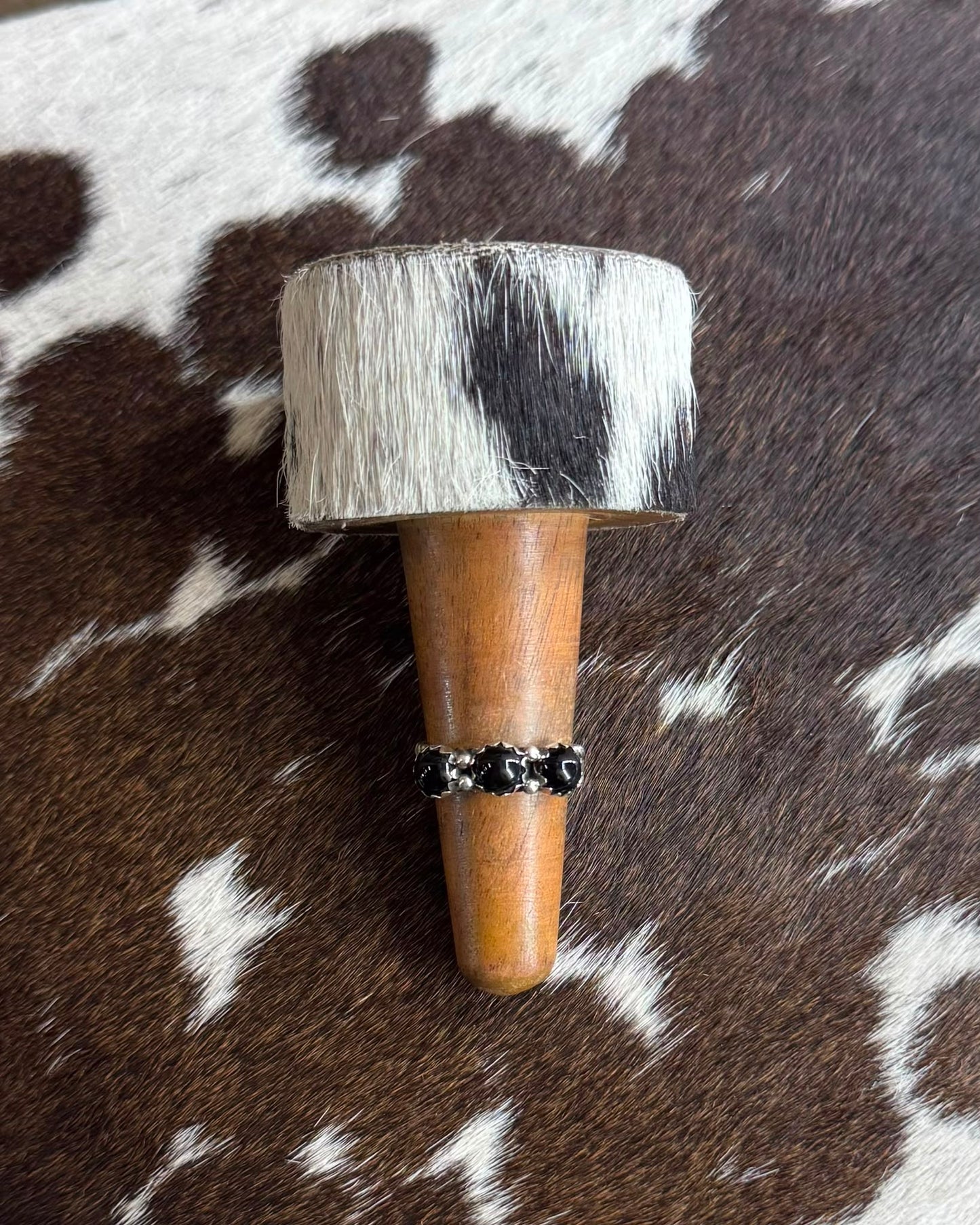3 Stone Balck Onyx Ring *Native