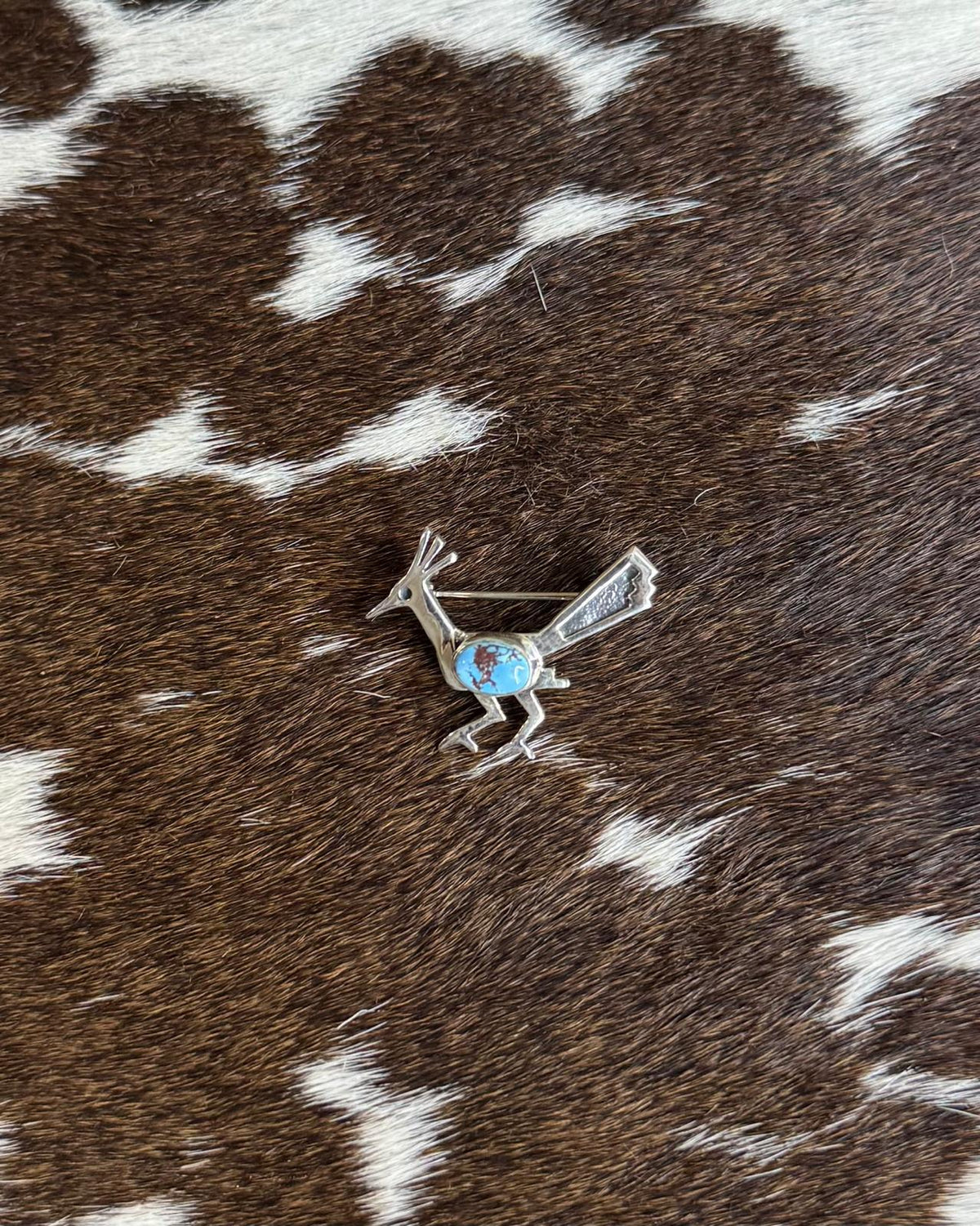 Golden Hills Road Runner Pin *Native