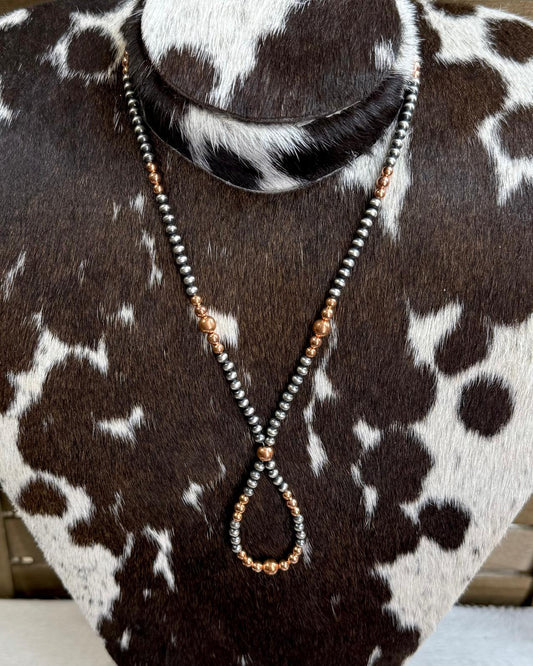 Pearl & Copper Loop Necklace