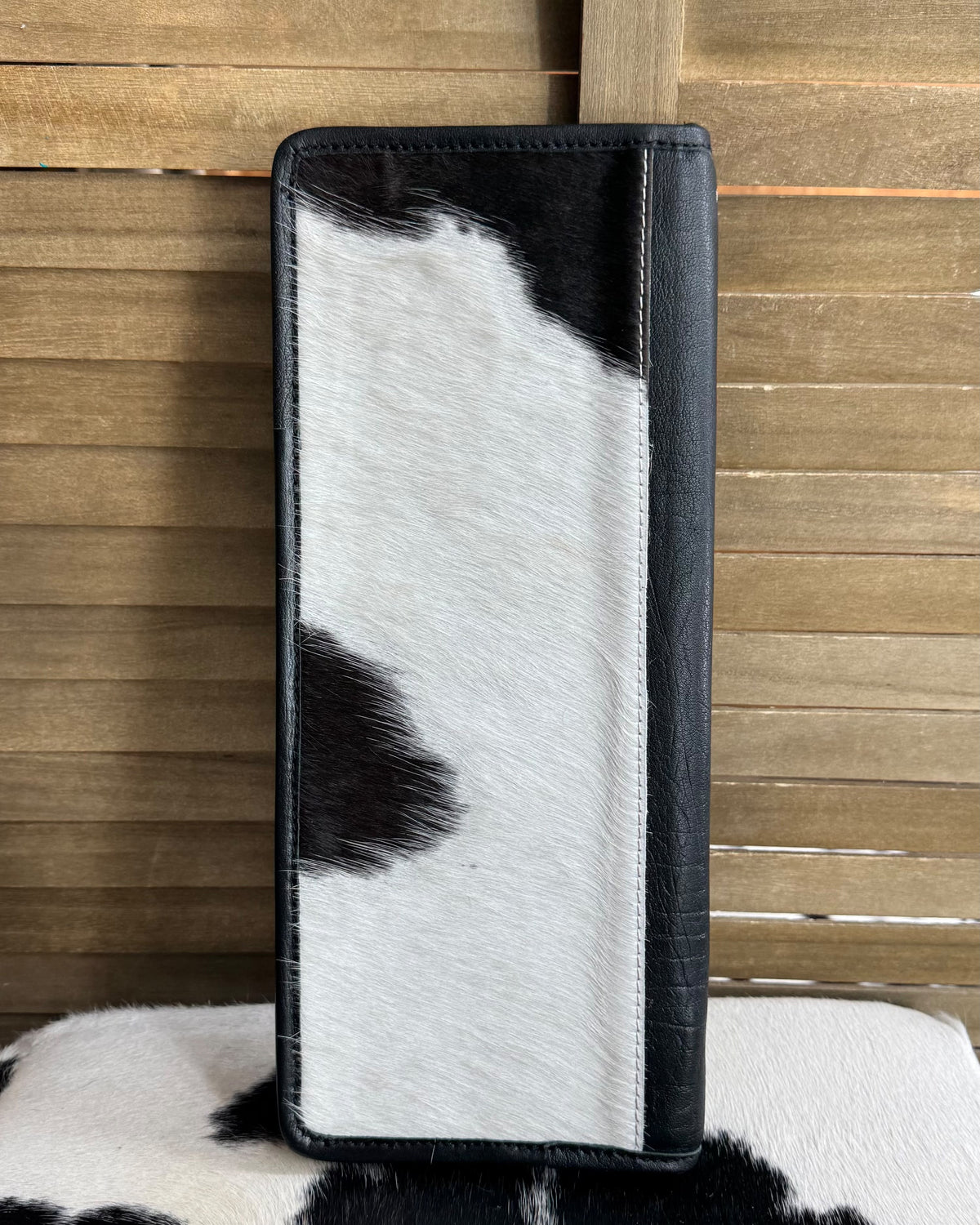 Cowhide & Tooled Jewelry Travel Jewelry Case *Black