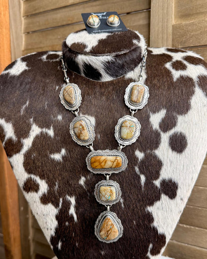 23” Royston Ribbon Lariat Set *Native