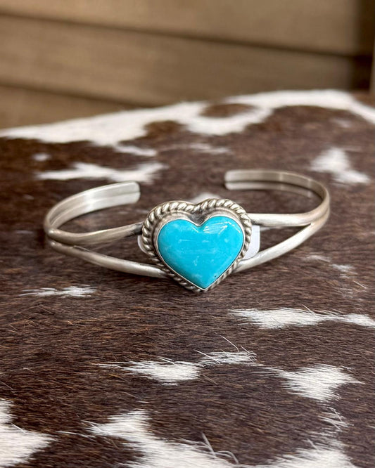 Kingman Heart Cuff *Native