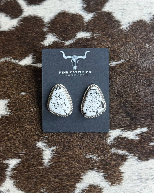 White Buffalo Studs * Native