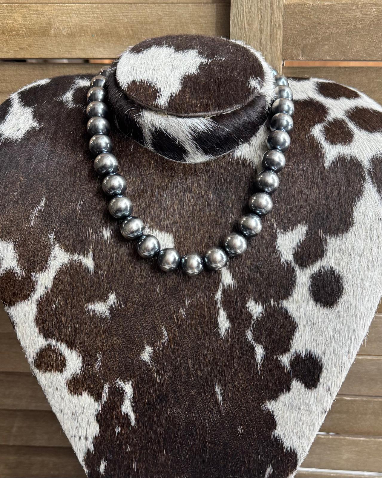 14mm 18" Pearl Necklace *NonNative