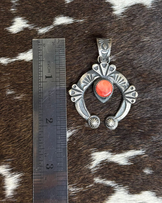Naja Red Spiny Pendant *Native
