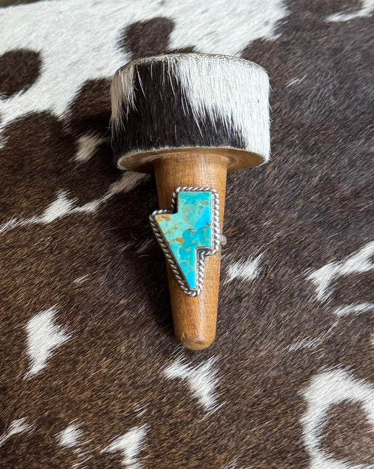 Small Lightning Bolt Ring Adj. *Native
