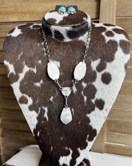 Kingman Turquoise Lariat *Native