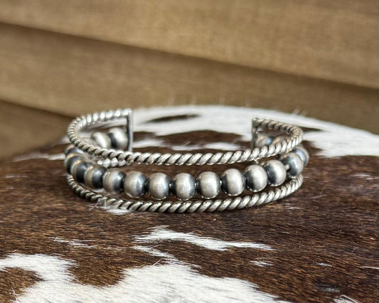 Middle Multi Ball Cuff