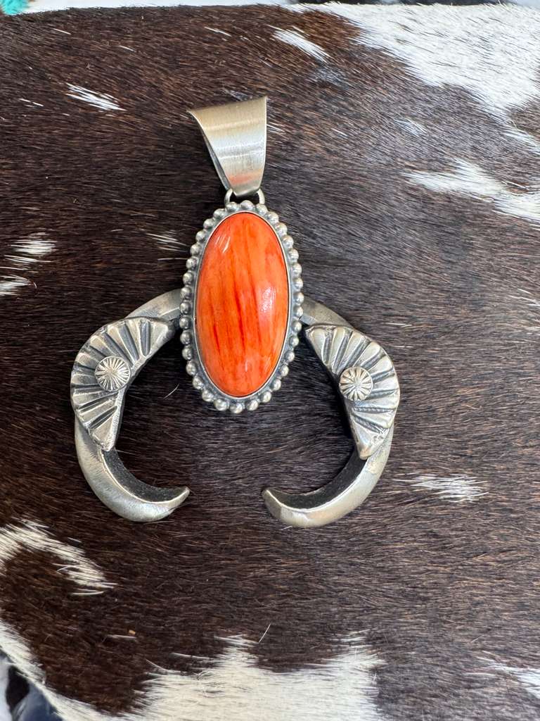 Spiny Naja Pendant *Native