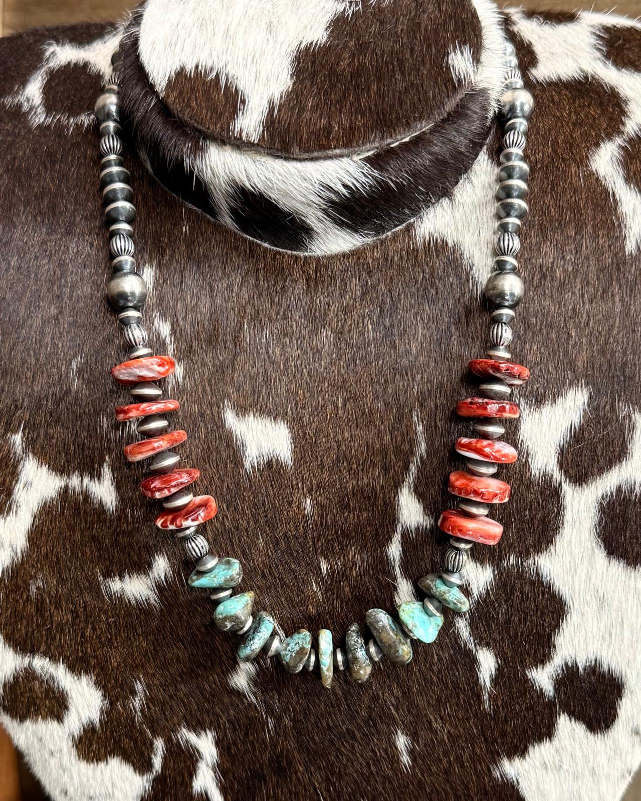 Chimney Butte Turquoise & Spiny Pearl Necklace 21” *Native