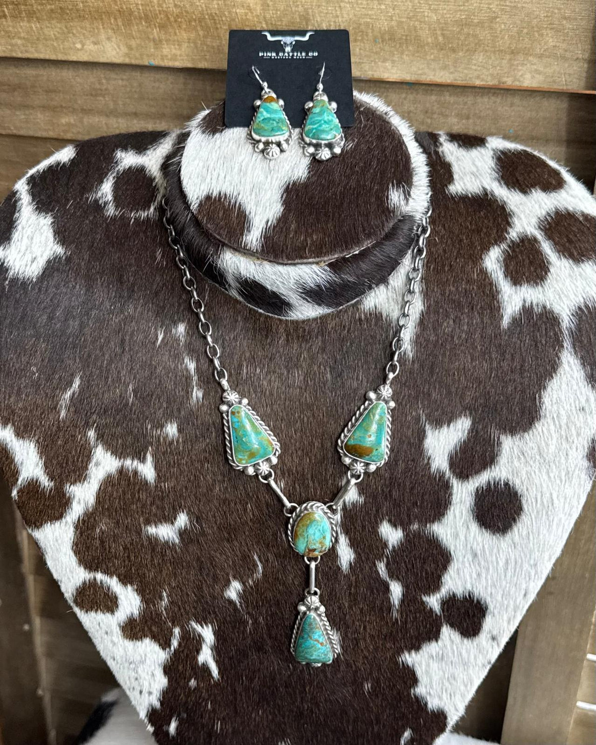 Kingman Turquoise Lariat *Native