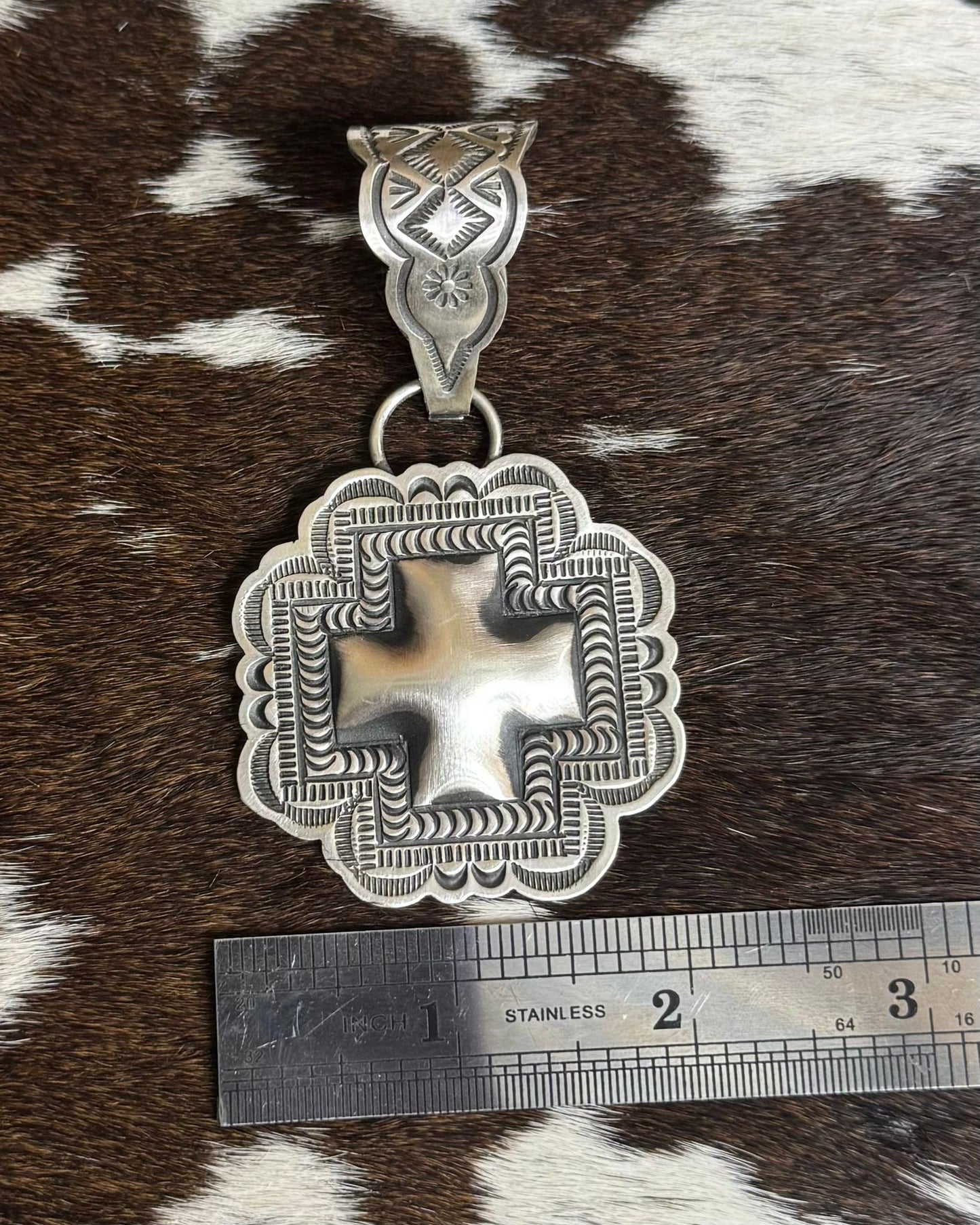 L.Tahe Cross Pendant *Native