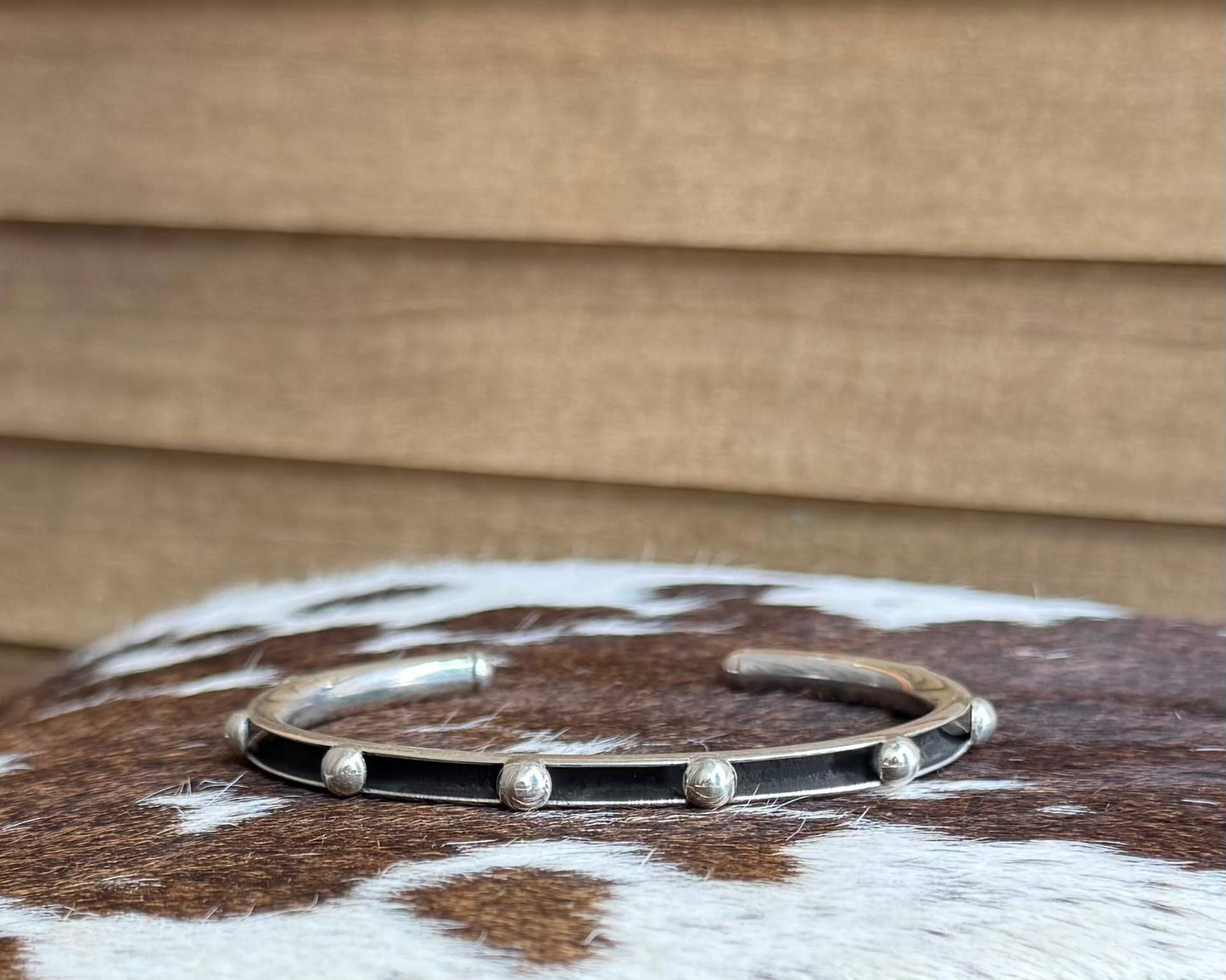Silver Thin Ball Cuff *NonNative