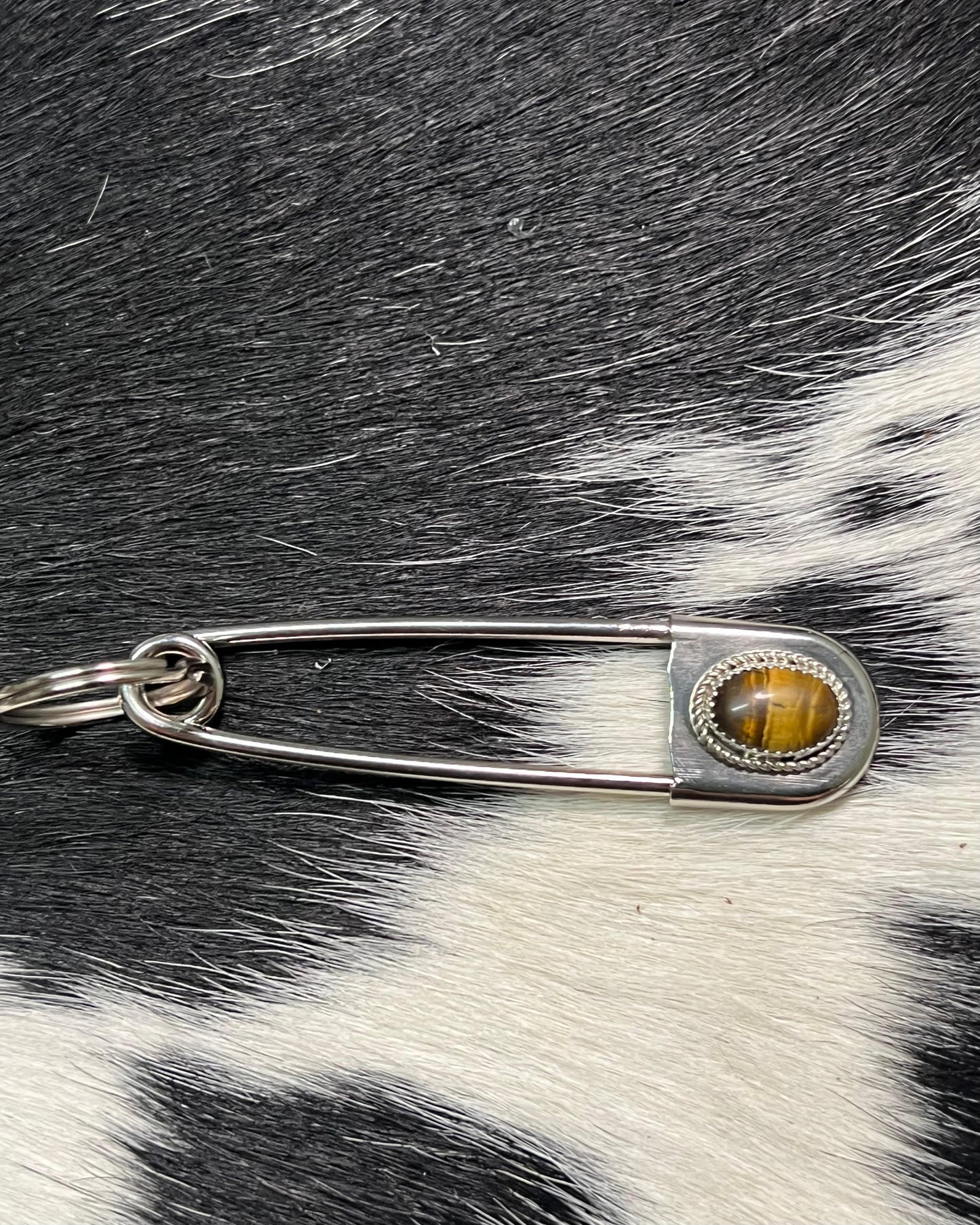 Safety Pin *Native (Stone Varies)
