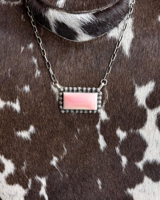 18" Pink Conch Bar *Native