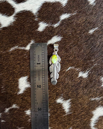 Palomino Feather Pendant *Native