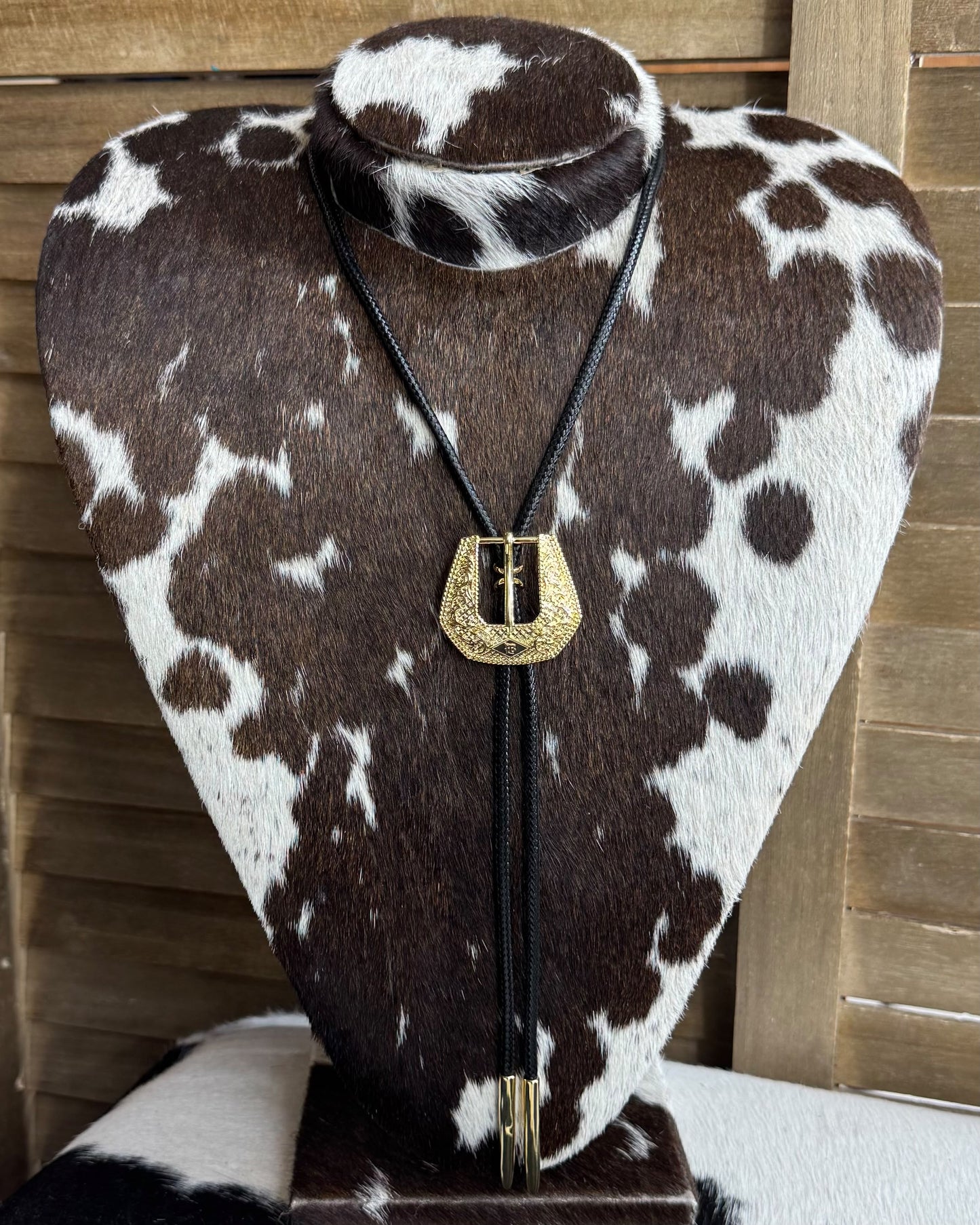 HillBetty Small Gold Bolo