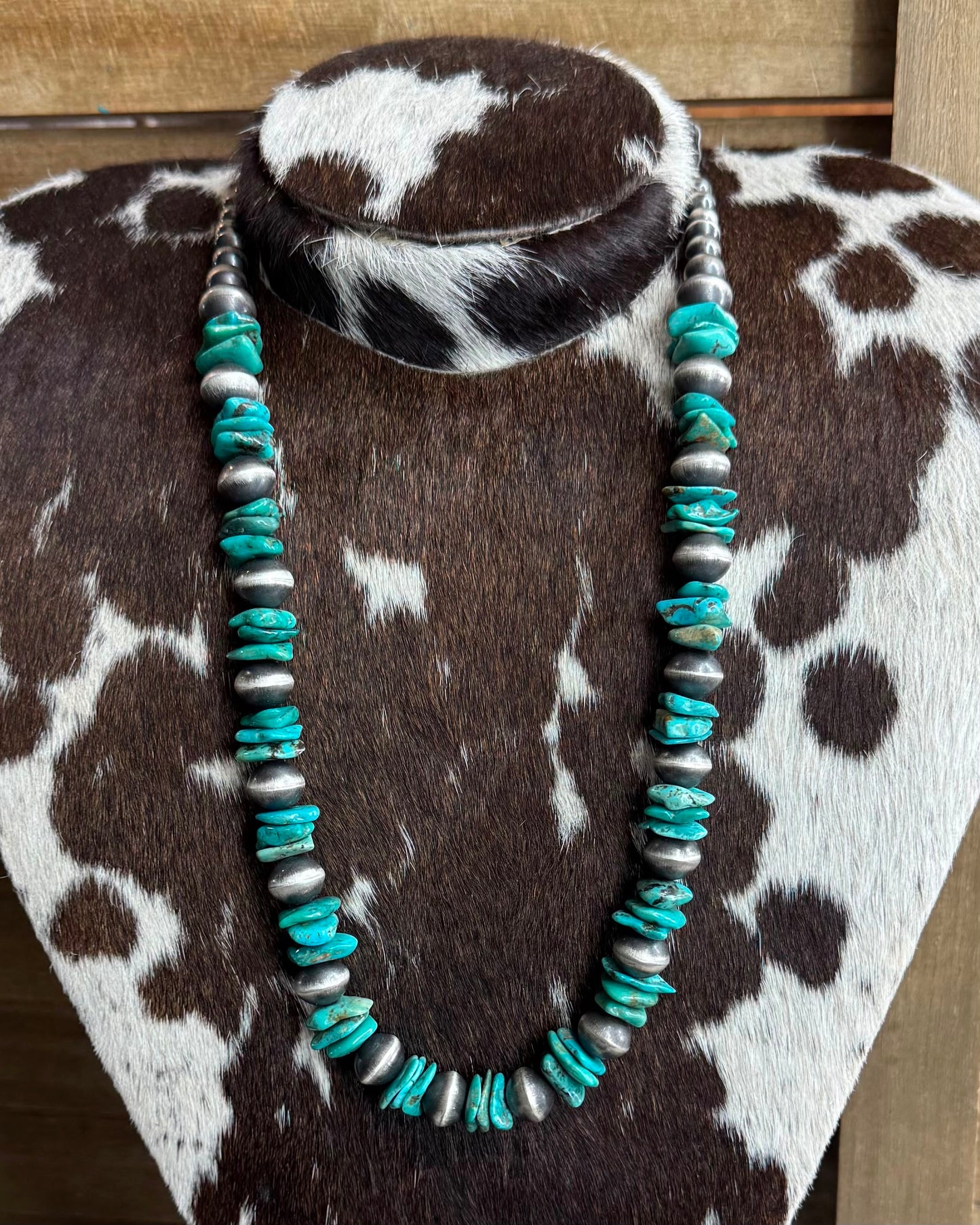 Turquoise Chip Handmade Pearl Necklace *Native