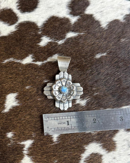 Chimney Butte Golden Hills Cross Flower Pendant *Native